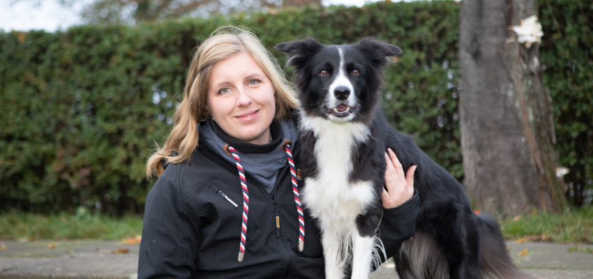 Melanie Fydrich und ihre Hündin Trouble.